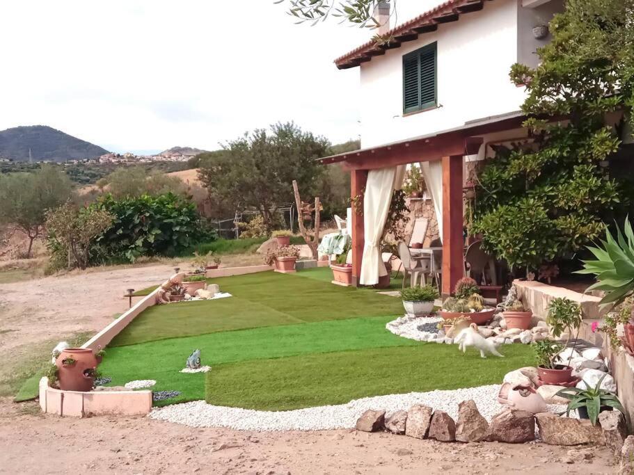 Mare A 4 Minuti AutoCasa/Giardino E Wifi Budoni Exterior foto